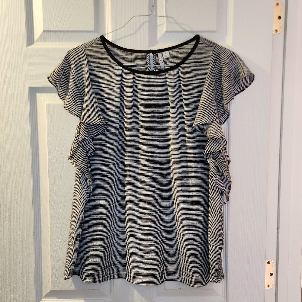 Elle Womens XL Stripped Black and White Blouse